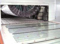 哪些原因會(huì )導致鋼化玻璃破碎